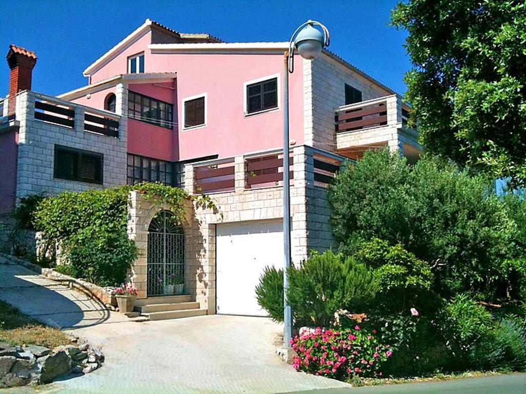 Apartments Doris Zavalatica Exterior photo